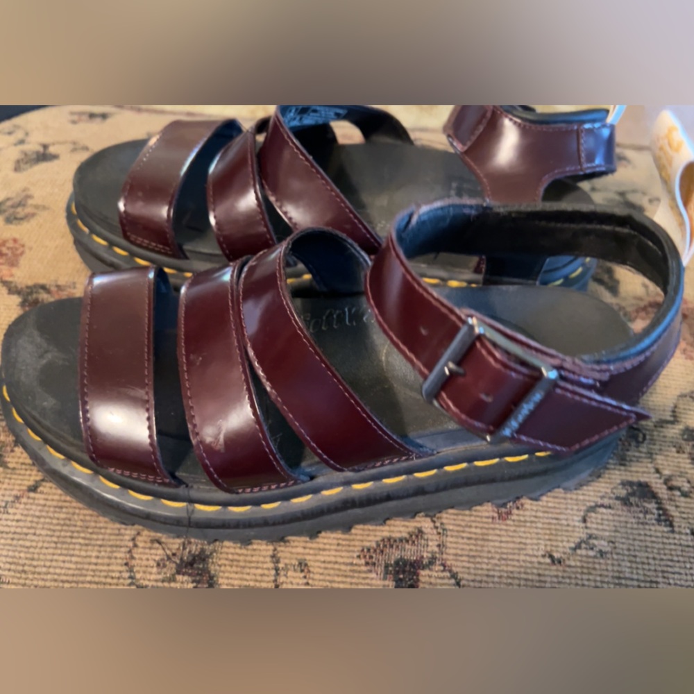 Dr. Marten Blaire sandals size 6
